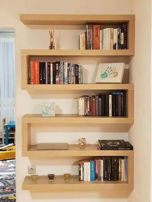 Bookshelf